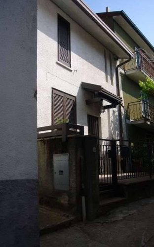 Casa indipendente Sant'Omobono Terme