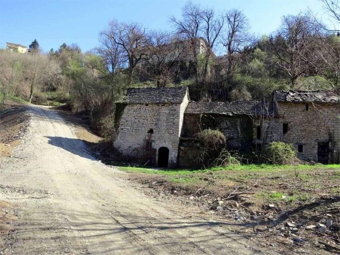 Rustico completamente da ristrutturare Berbenno