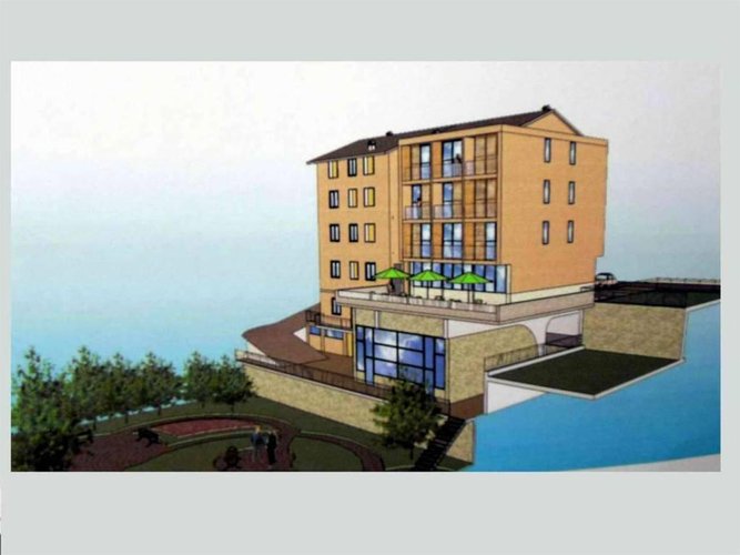 Stabile da ristruttturare