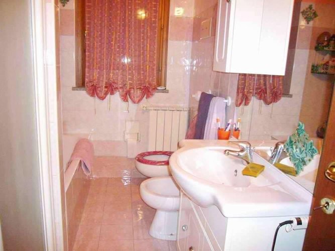 Quadrilocale Sant'Omobono Terme