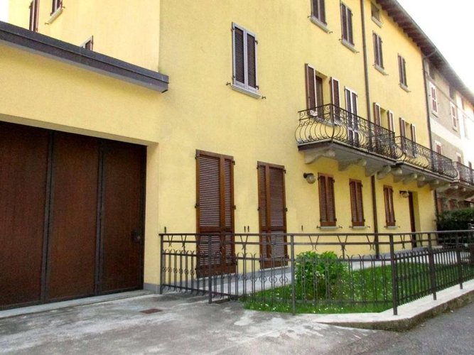 Stabile Sant'Omobono Terme