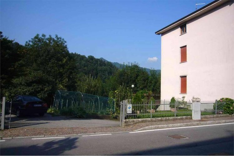 Stabile Sant'Omobono Terme