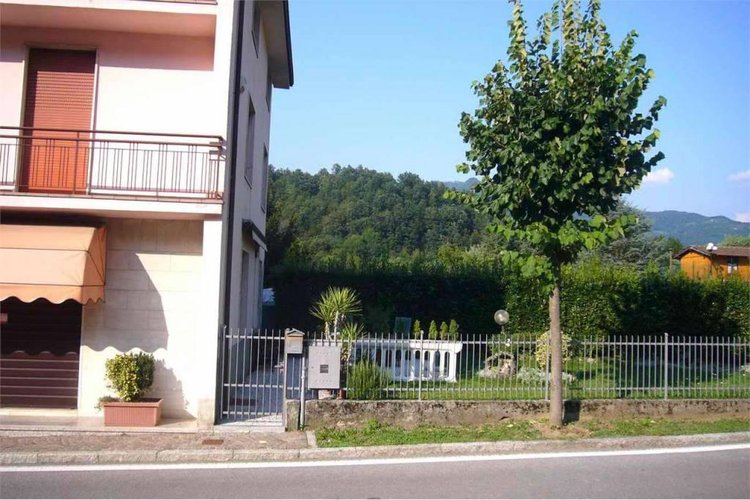 Stabile Sant'Omobono Terme