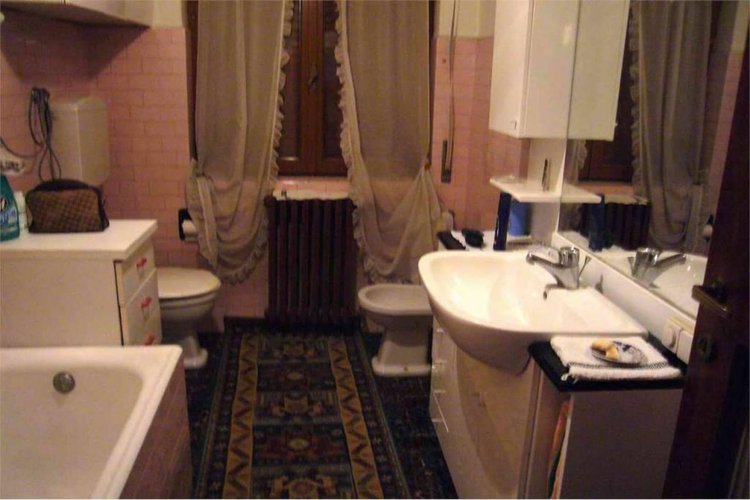 Stabile Sant'Omobono Terme