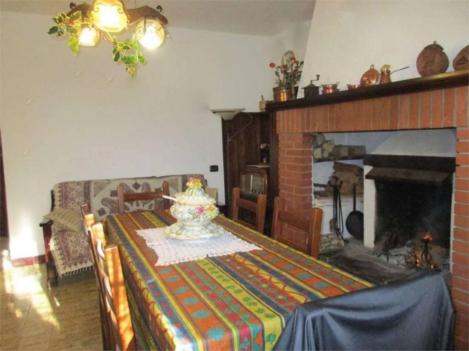 PORZIONE DI CASA STORICA ristrutturata Berbenno