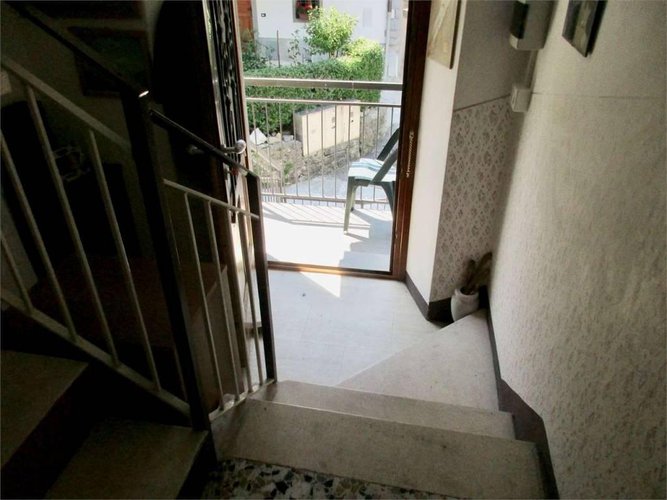 Bilocale indipendente su 2 livelli Rota d'Imagna