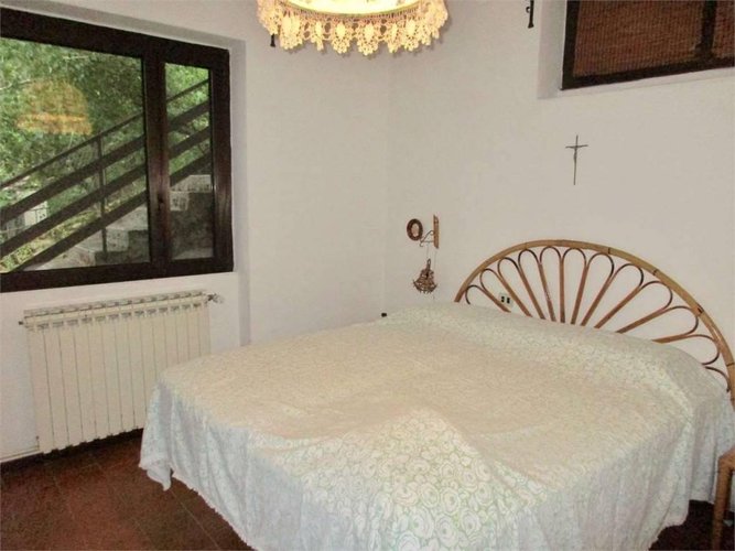 Bilocale con studiolo, giardino, posto auto Bedulita