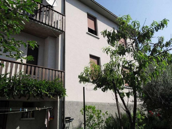 CASA SINGOLA - ideale per 2 famiglie