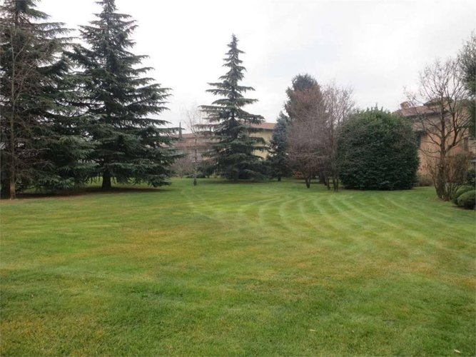 VILLA BIFAMILAIRE immersa in parco Brembate di Sopra