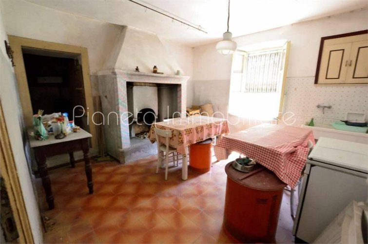 CASA SINGOLA - RUSTICO con giardino privato Costa Serina