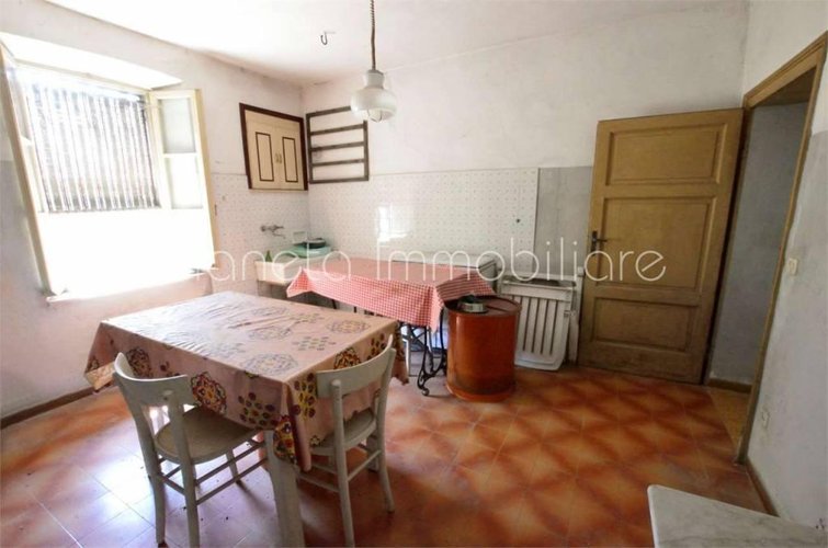 CASA SINGOLA - RUSTICO con giardino privato Costa Serina