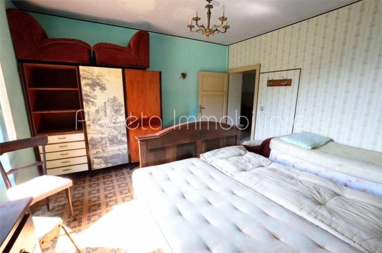 CASA SINGOLA - RUSTICO con giardino privato Costa Serina