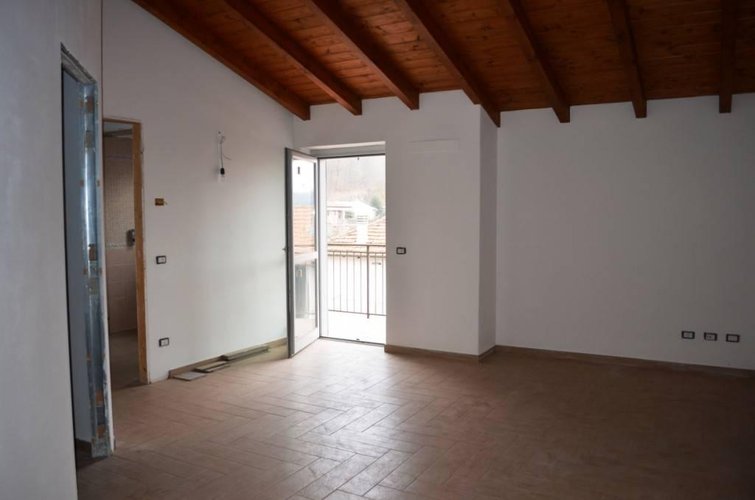 Sesto Calende  Trilocale/mansarda di nuova costruzione Sesto calende