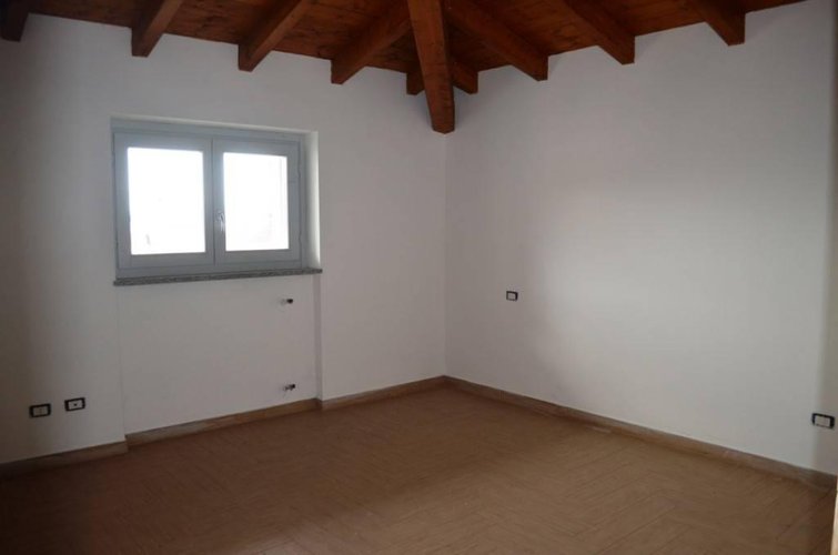 Sesto Calende  Trilocale/mansarda di nuova costruzione Sesto calende