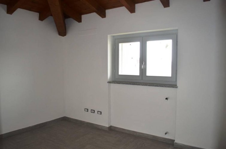 Sesto Calende  Trilocale/mansarda di nuova costruzione Sesto calende