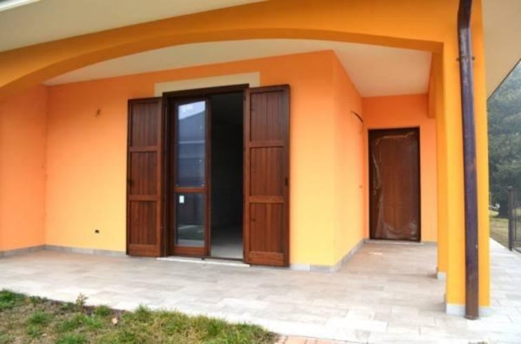 Varallo Pombia (NO) - Ville a schiera Varallo Pombia