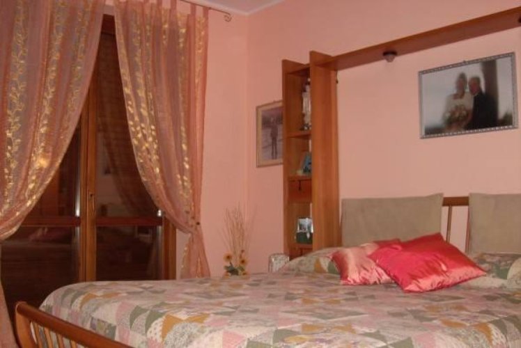 Varallo Pombia (NO)  Appartamento su due livelli Varallo Pombia