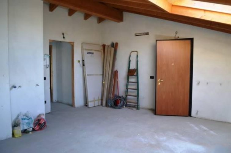 Vizzola Ticino (VA)  Proponiamo bilocale Vizzola ticino