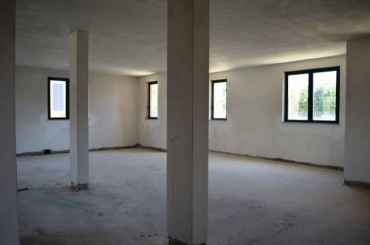 Vendita negozi Vizzona Ticino Vizzola ticino