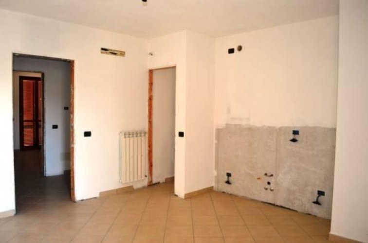 Varallo Pombia (NO)  Appartamenti bilocali duplex Varallo Pombia