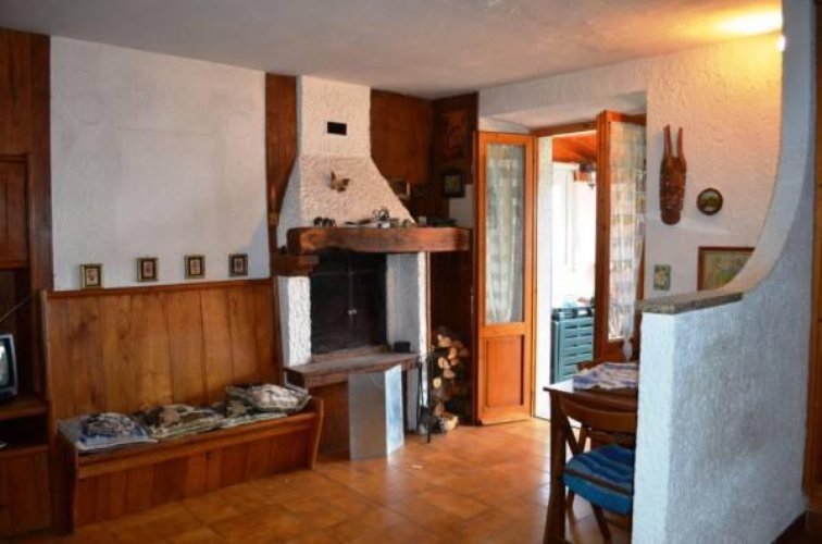 Arona (NO) loc. Mercurago -Incantevole villa a schiera del ' Arona