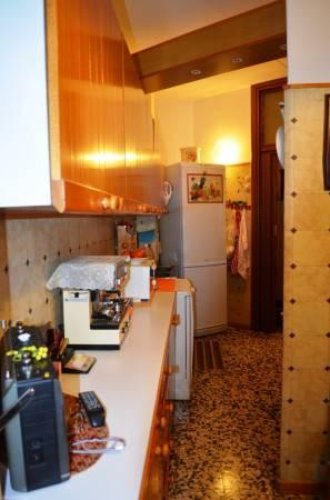 Arona (NO)  Elegante e spazioso appartamento quadrilocale Arona