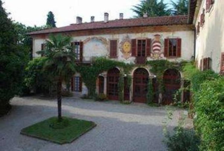 Varallo Pombia (NO)  Terreno residenziale Varallo Pombia