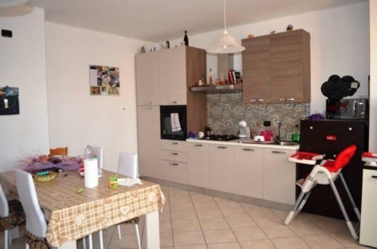 Golasecca (VA)  Comodo appartamento trilocale di recente costruzione Golasecca