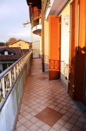 Golasecca (VA)  Comodo appartamento trilocale di recente costruzione Golasecca