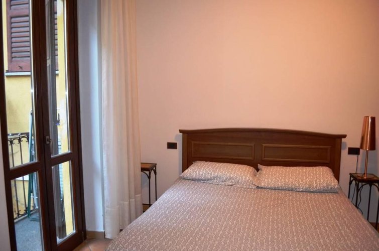 Meina (NO)  Appartamento bilocale in centro storico Meina