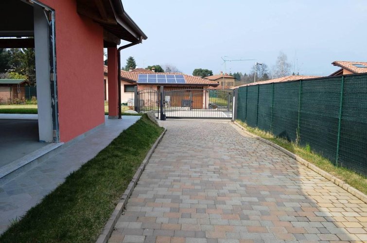 Bodio Lomnago (VA)  Splendida villa singola Bodio Lomnago