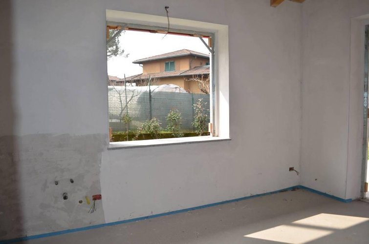 Bodio Lomnago (VA)  Splendida villa singola Bodio Lomnago