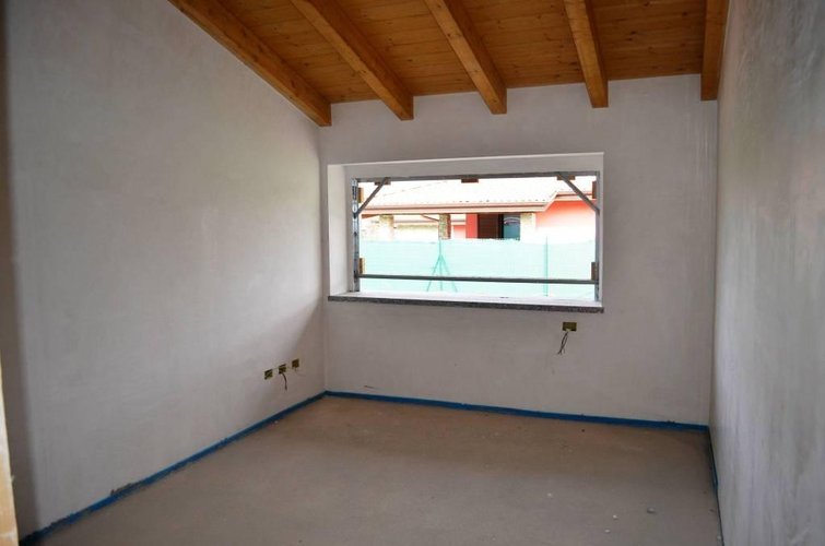 Bodio Lomnago (VA)  Splendida villa singola Bodio Lomnago