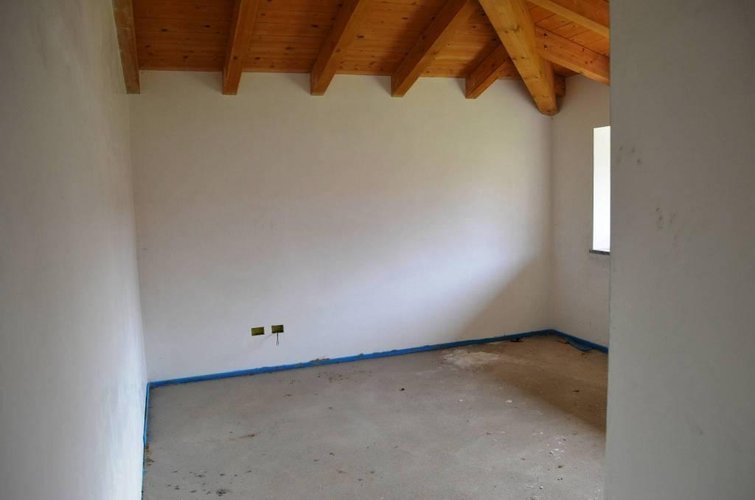 Bodio Lomnago (VA)  Splendida villa bifamiliare Bodio Lomnago