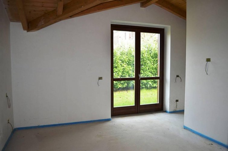 Bodio Lomnago (VA)  Splendida villa singola Bodio Lomnago