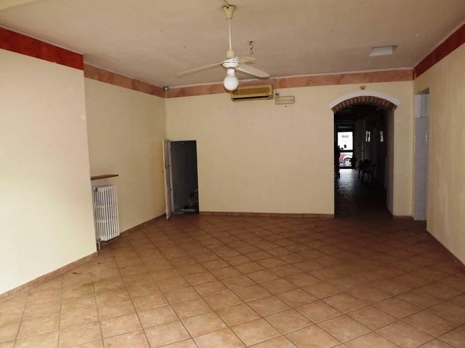 Arona (NO) - Immobile commerciale Arona