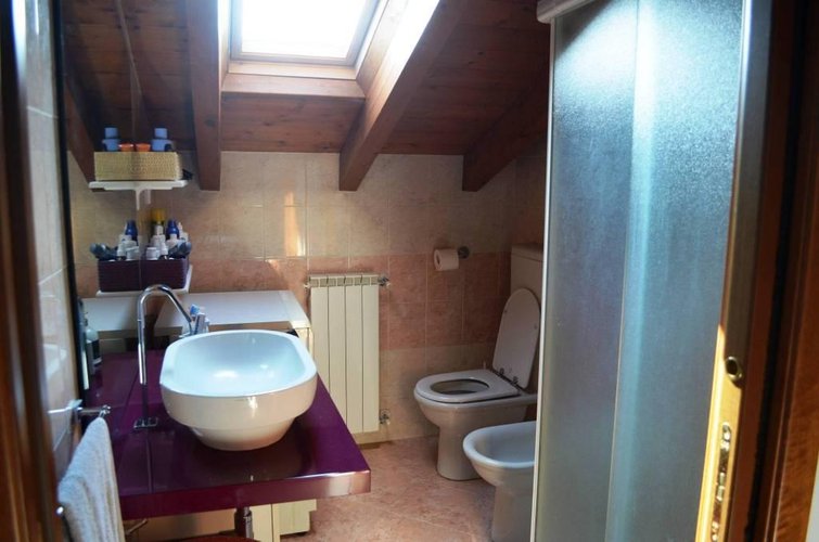 Borgo Ticino (NO)  Appartamento trilocale mansardato Borgo Ticino