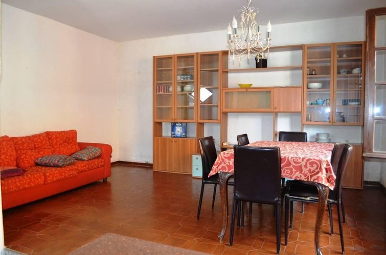 Taino (VA) - Appartamento trilocale Taino