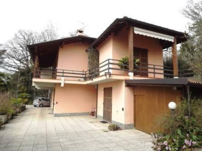 Vergiate (VA) - Villa singola Vergiate