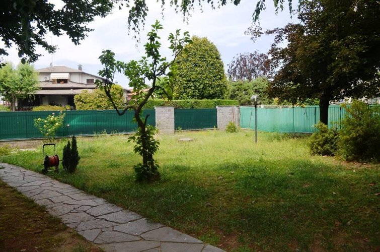 Samarate (VA) - Villa singola Samarate