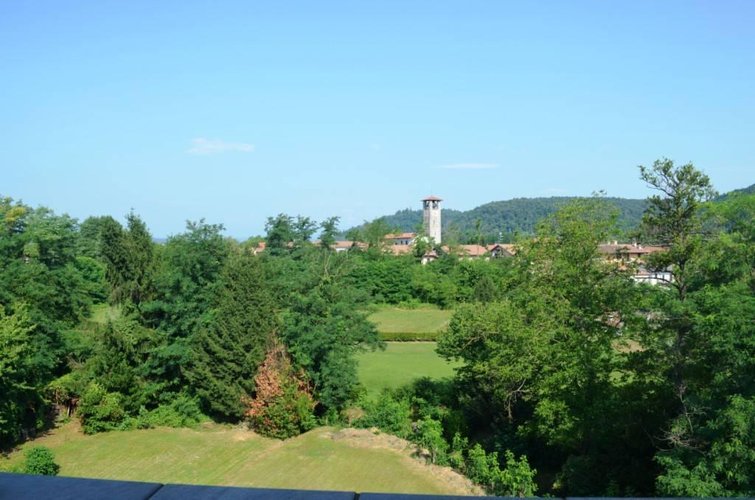 Sesto Calende (VA)  Meraviglioso attico quadrilocale Sesto calende