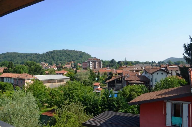 Sesto Calende (VA)  Meraviglioso attico quadrilocale Sesto calende