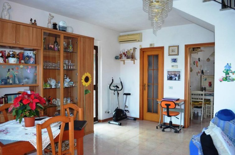 Borgo Ticino (NO) - Villa bifamiliare Borgo Ticino