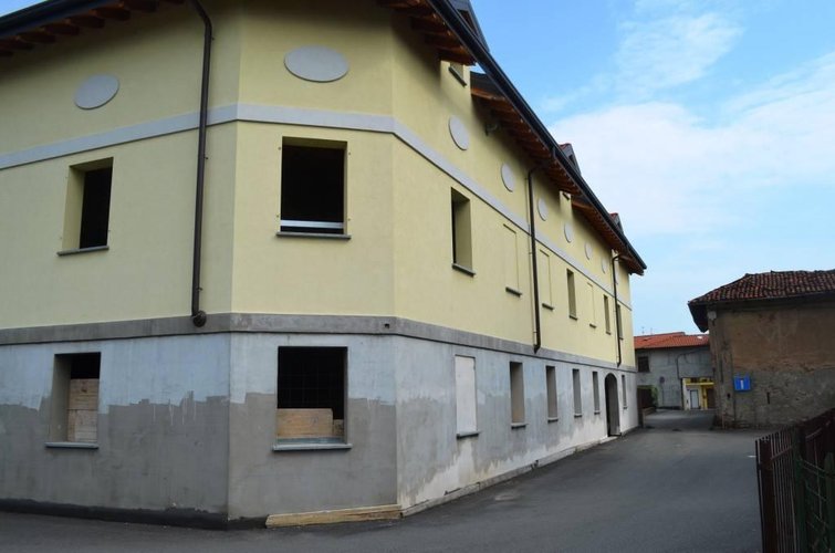 Lonate Pozzolo (VA) - Fabbricato residenziale Lonate pozzolo