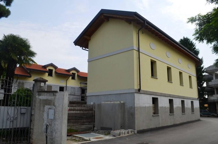 Lonate Pozzolo (VA) - Fabbricato residenziale Lonate pozzolo