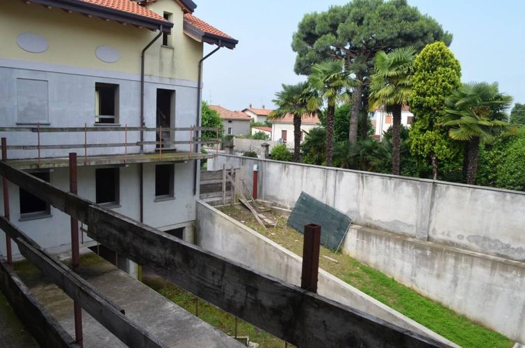 Lonate Pozzolo (VA) - Fabbricato residenziale Lonate pozzolo