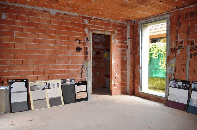 Lonate Pozzolo (VA) - Fabbricato residenziale Lonate pozzolo