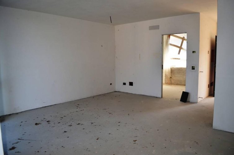 Sesto Calende (VA) - Viila singola vista lago Sesto calende