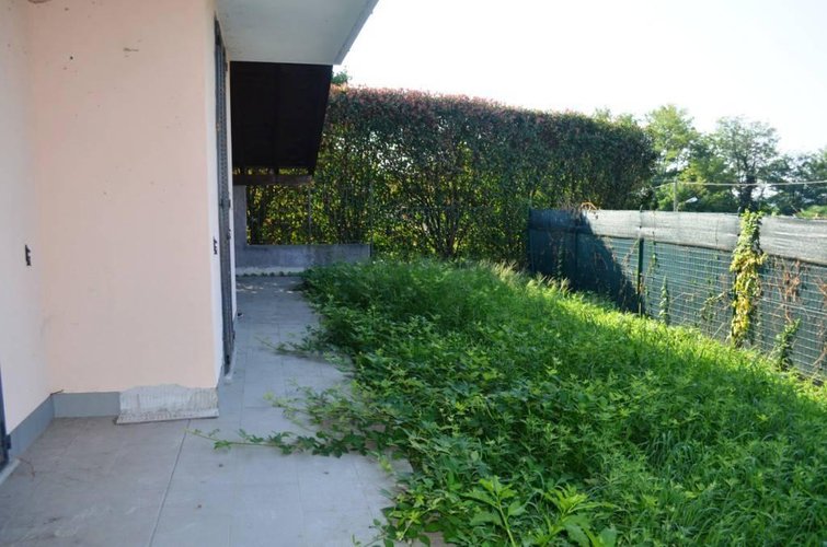 Sesto Calende (VA) - Viila singola vista lago Sesto calende