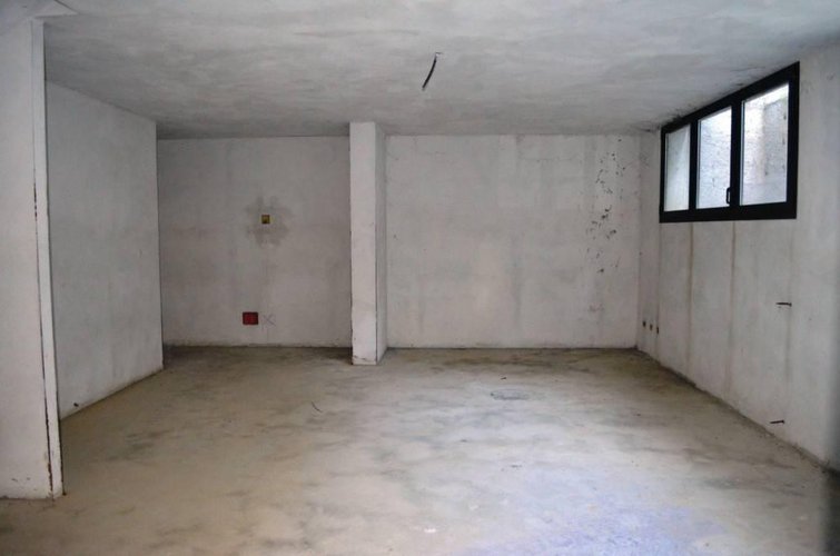 Sesto Calende (VA) - Viila singola vista lago Sesto calende